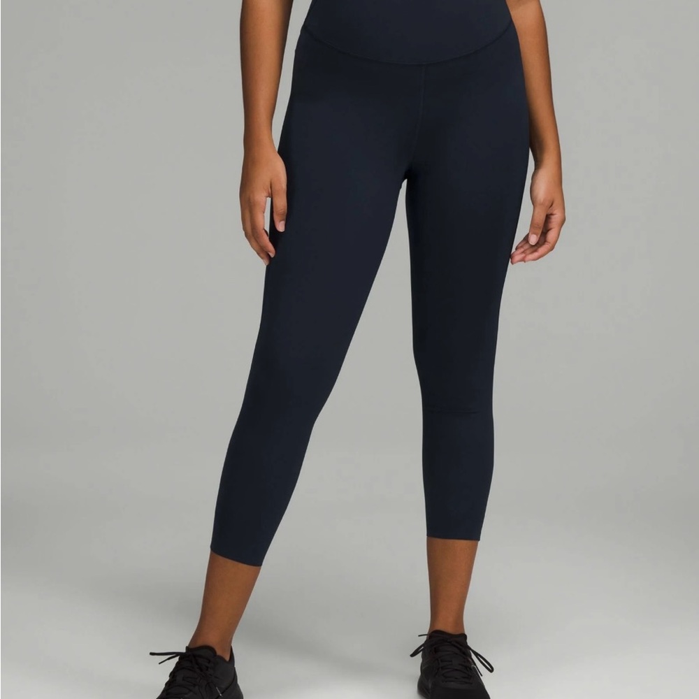 LULULEMON Women's Black Base Pace High-Rise Tight 23” Plus Size 20